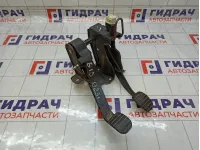 Блок педалей Nissan Almera 4651000Q1F