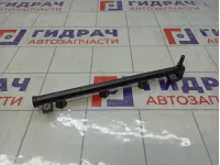 Топливная рампа (топливная рейка) Nissan Almera 1752000QAB