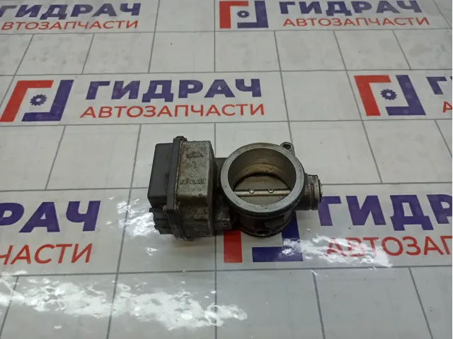 Дроссельная заслонка Nissan Almera 1611800QAC
