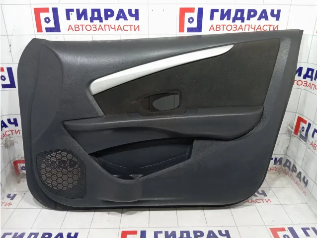 Обшивка двери передней правой Nissan Almera 809004AA0A