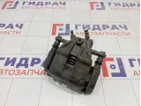 Суппорт тормозной передний правый Nissan Almera 4100100Q0F