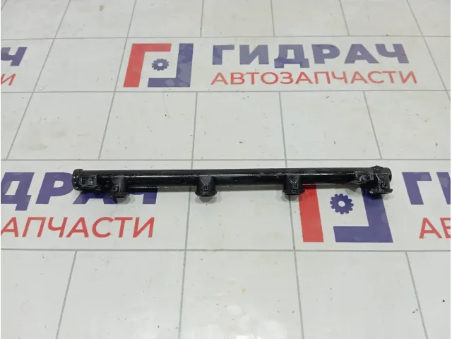Топливная рампа (топливная рейка) Nissan Almera 1752000QAB