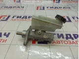Цилиндр тормозной главный Nissan Almera D60104AA8A