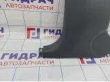 Обшивка стойки средней левой нижняя Nissan Almera Classic (B10) 76916-95F0B. Царапины.