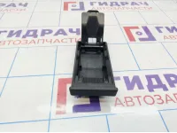 Пепельница передняя Nissan Almera Classic (B10) 68810-95F0A.