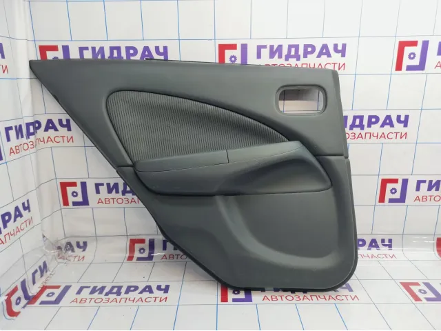 Обшивка двери задней левой Nissan Almera Classic (B10) 80901-95F0C. Царапины.