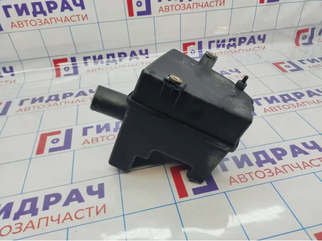 Резонатор воздушного фильтра Nissan Almera Classic (B10) 16585-95F0D.