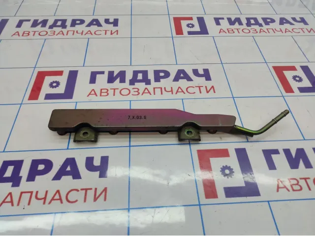 Рейка топливная (рампа) Nissan Almera Classic (B10) 17520-95F0C.