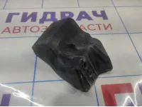 Кронштейн переднего бампера правый Nissan Almera Classic (B10) 62044-95F0B.