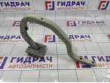 Петля крышки багажника Nissan Almera Classic (B10) 84400-95F0A.