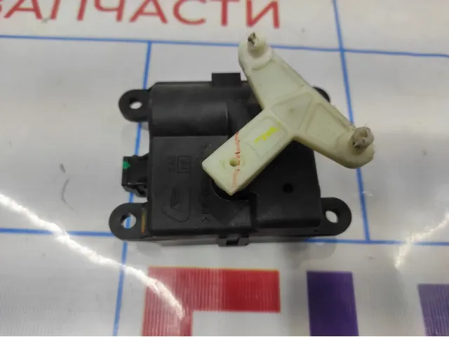 Моторчик заслонки отопителя Nissan Almera Classic (B10) 27730-95F0A.