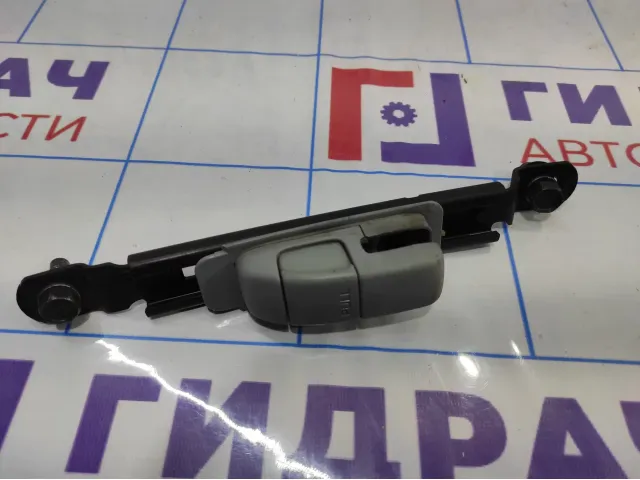 Механизм регулировки ремня безопасности Nissan Almera Classic (B10) 87824-95F0B.