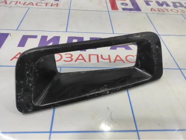 Рамка фонаря в задний бампер Nissan Almera Classic (B10) 26582-95F0A.