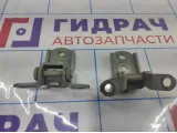 Петли двери передней левой Nissan Almera Classic (B10) . Комплект.