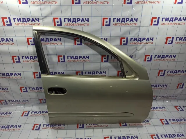 Дверь передняя правая Nissan Almera Classic (B10) .