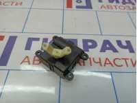 Моторчик заслонки отопителя Nissan Almera Classic (B10) 27731-95F0A.