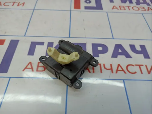 Моторчик заслонки отопителя Nissan Almera Classic (B10) 27731-95F0A.