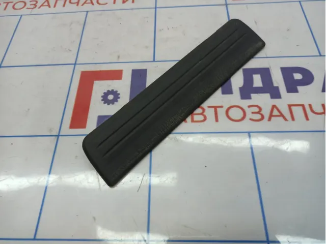 Накладка порога задняя правая внутренняя Nissan Almera Classic (B10) 76953-95F0E.
