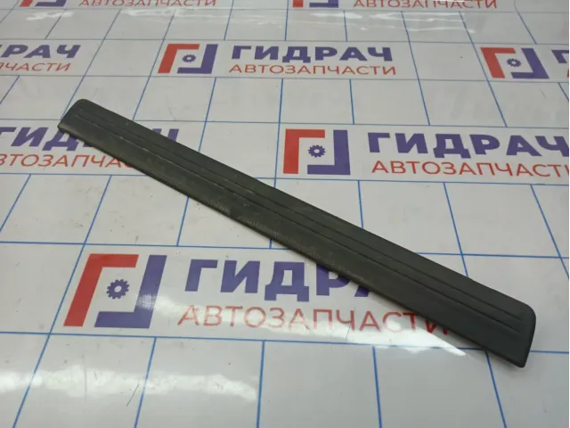 Накладка порога передняя правая внутренняя Nissan Almera Classic (B10) 76952-95F0B.