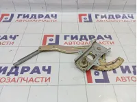 Стеклоподъемник механический задний левый Nissan Almera Classic (B10) 82721-95F0A