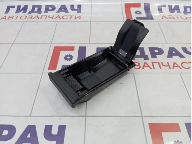 Пепельница Nissan Almera Classic (B10) 68810-95F0A