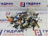 Фишка (разъем) Nissan Almera Classic (B10)