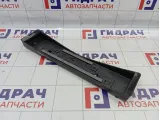Накладка переднего бампера под номер Nissan Almera Classic (B10) 96218-95F0B