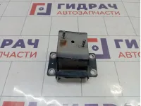 Кронштейн усилителя заднего бампера правый Nissan Almera Classic (B10) 85210-95F0B