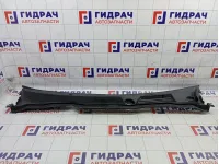 Решетка стеклоочистителей Nissan Almera Classic (B10) 66832-95F0B
