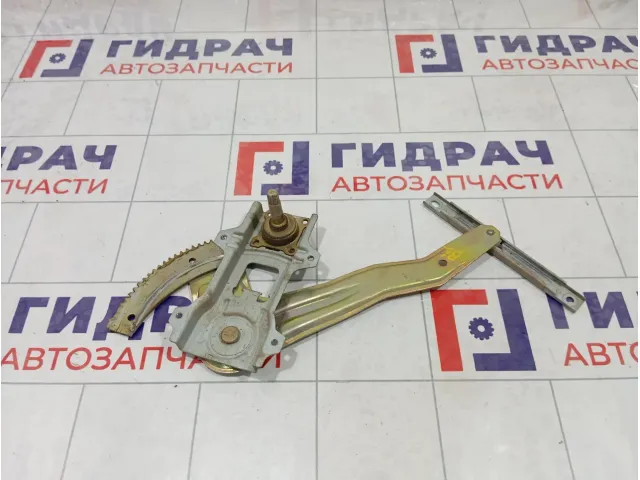 Стеклоподъемник механический задний левый Nissan Almera Classic 8272195F0A