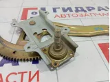 Стеклоподъемник механический задний правый Nissan Almera Classic 8272095F0A