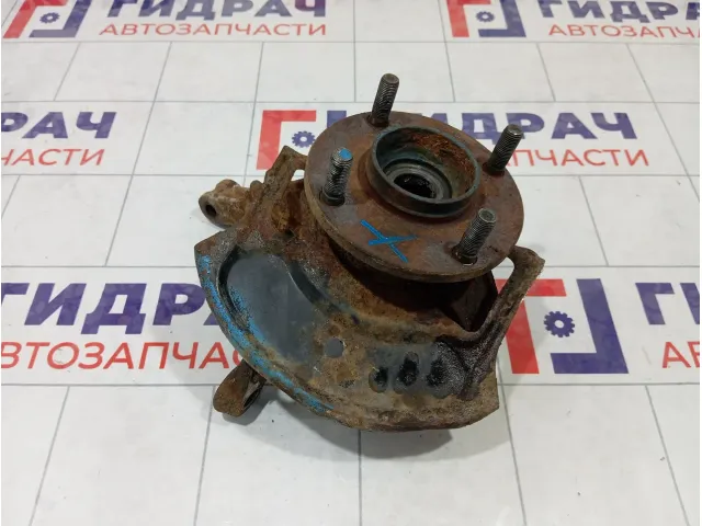 Кулак поворотный передний правый Nissan Almera Classic 4001495F0B