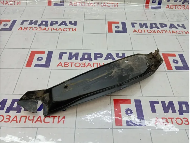 Пыльник бампера задний левый Nissan Almera Classic 8727131700