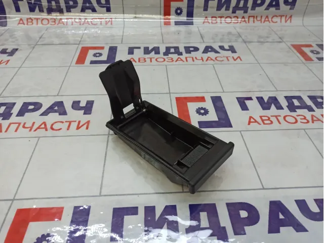 Пепельница передня Nissan Almera Classic 6881095F0A