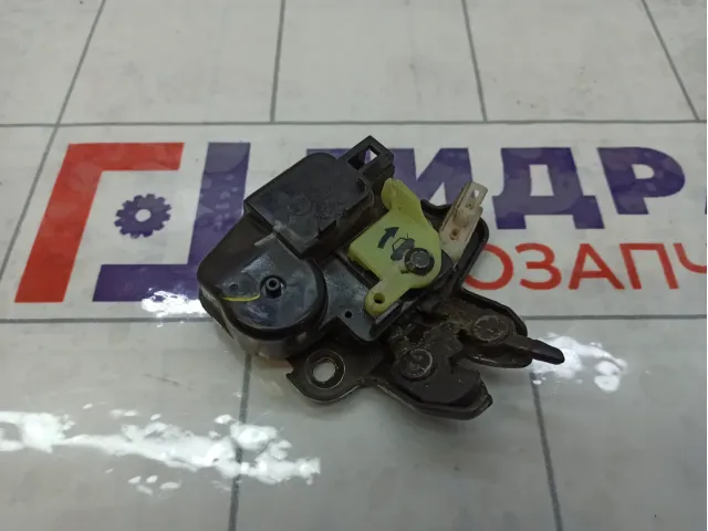 Замок багажника Nissan Almera Classic 8463095F0B