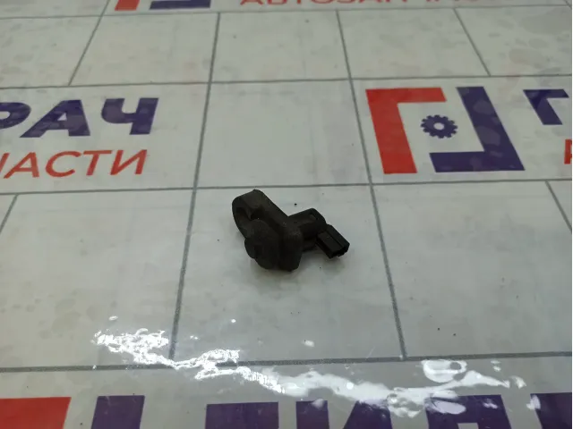 Выключатель концевой задний Nissan Almera Classic 2536095F0C