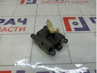 Моторчик заслонки отопителя (печки) Nissan Almera Classic 3C27030840