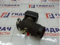 Патрубок воздушного фильтра Nissan Almera Classic 1657895F0B