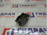 Кронштейн бампера переднего левый Nissan Almera Classic 8716131700