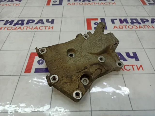 Кронштейн генератора Nissan Almera Classic 1191095F0A