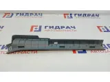 Накладка порога внутренняя передняя левая Nissan Almera Classic 74952-95F0B. Царапины, сломано крепление.