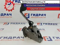 Педаль сцепления Nissan Almera Classic 46540-95F0A.