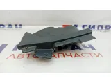 Накладка центральной консоли левая Nissan Almera Classic 68921-95F0B. Царапины.