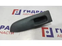 Накладка обшивки двери передней левой Nissan Almera Classic 80947-95F0B.