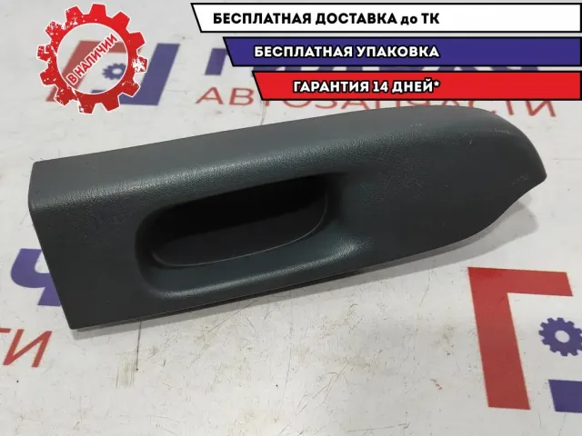 Накладка обшивки двери задней правой Nissan Almera Classic 82946-95F0B.