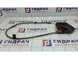 Щит опорный задний правый с тросом Nissan Almera Classic 44020-95F0B. 36530-95F0A-трос.
