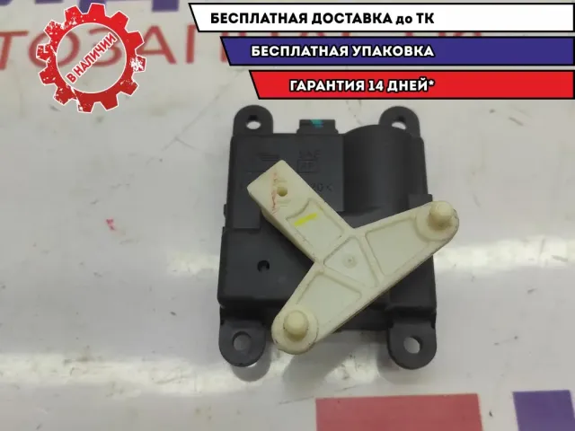 Моторчик заслонки печки Nissan Almera Classic 3027030820.