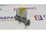 Цилиндр тормозной главный Nissan Almera Classic 46010-95F0D. С бачком.