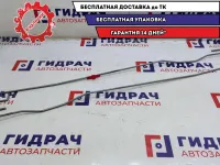 Торсион багажника Nissan Almera Classic 84432-95F0C. Комплект.