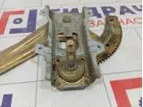 Стеклоподъемник механический задний левый Nissan Almera Classic 8272195F0A